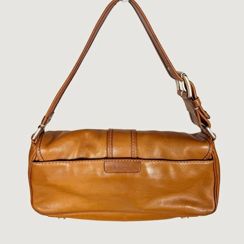 Michael Kors 90s Y2K Cognac Brown Leather Buckle Saddle Baguette Shoulder Bag
